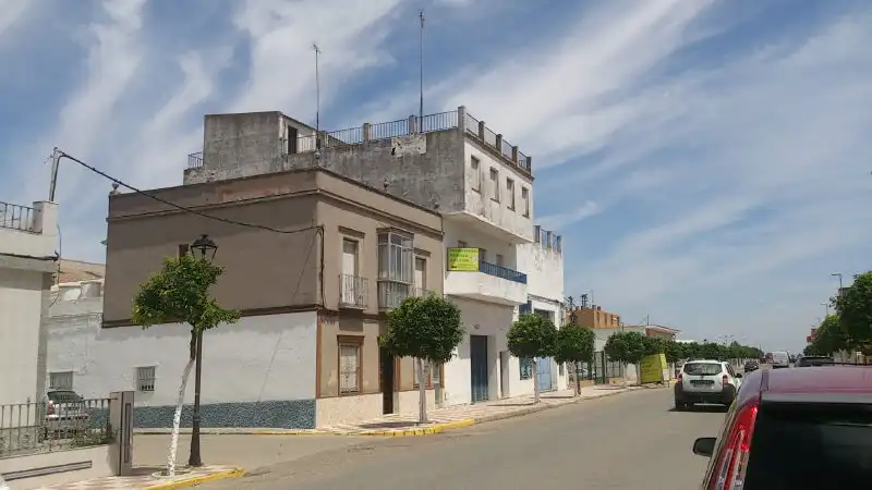 Vista exterior de Pis en venda en Isla Mayor