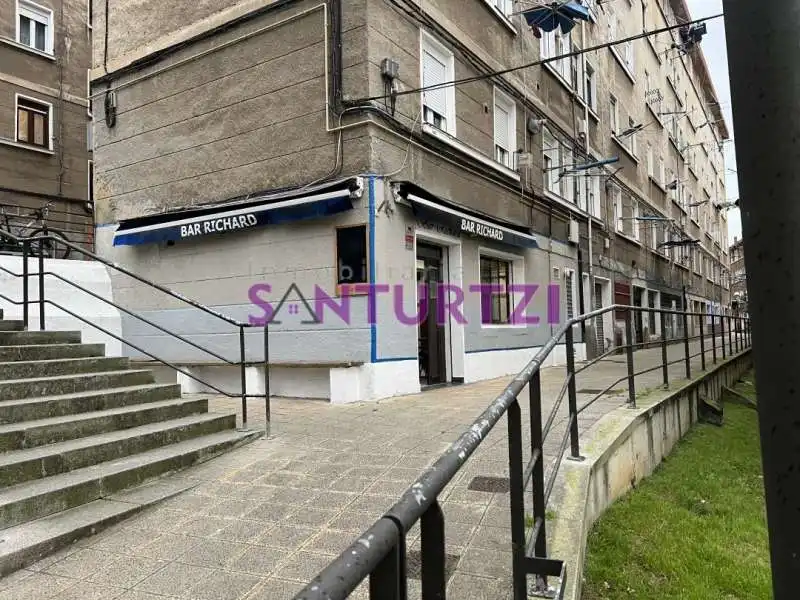 Local en venta en Santurtzi 