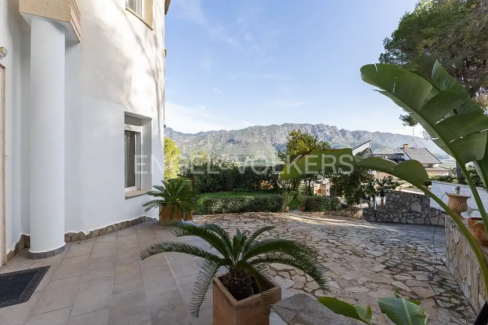 Vista exterior de Casa o chalet en venta en Carcaixent con Calefacción, Jardín privado y Terraza