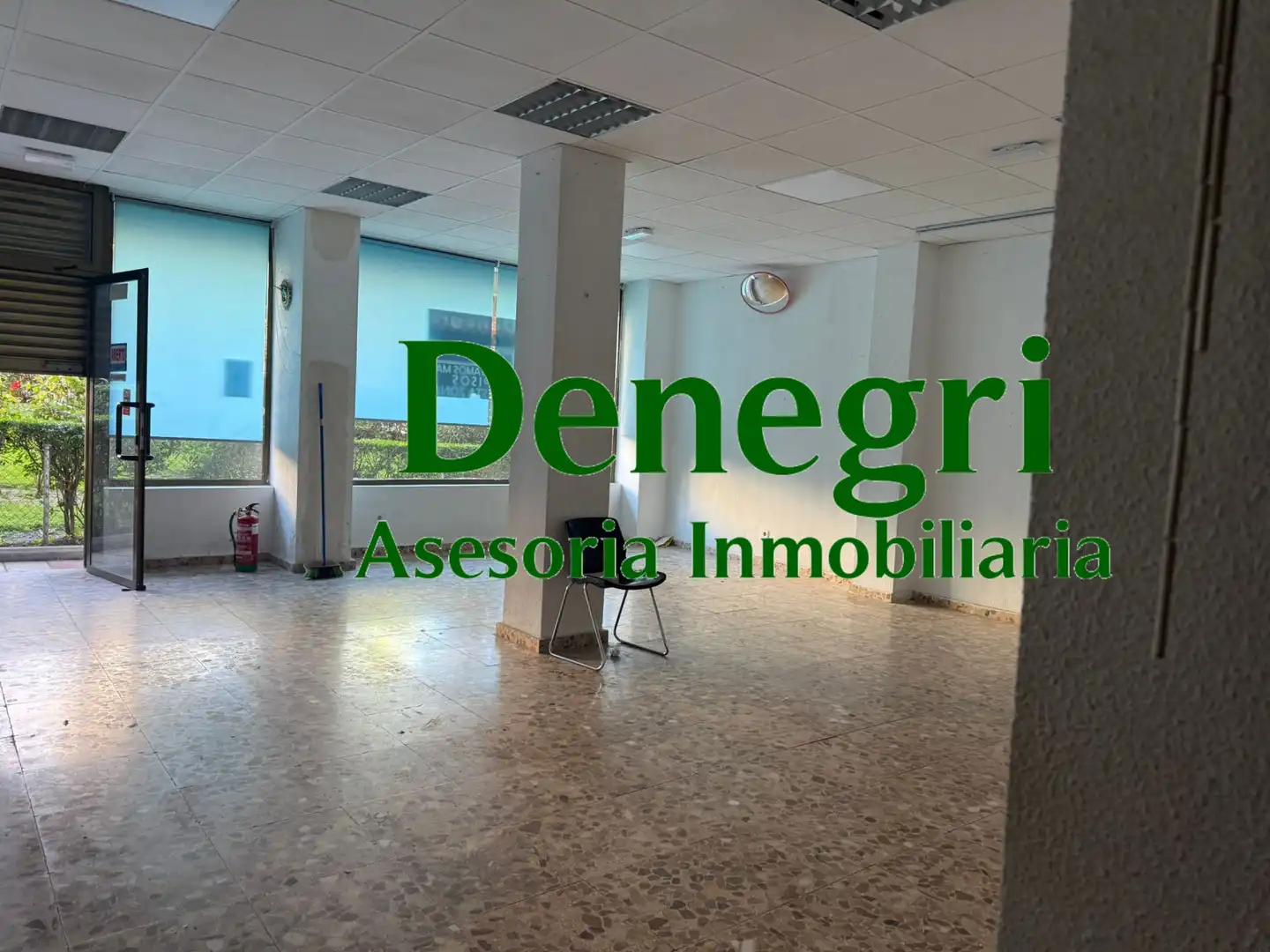 Local comercial de lloguer a Calle del Monte, imagen 3