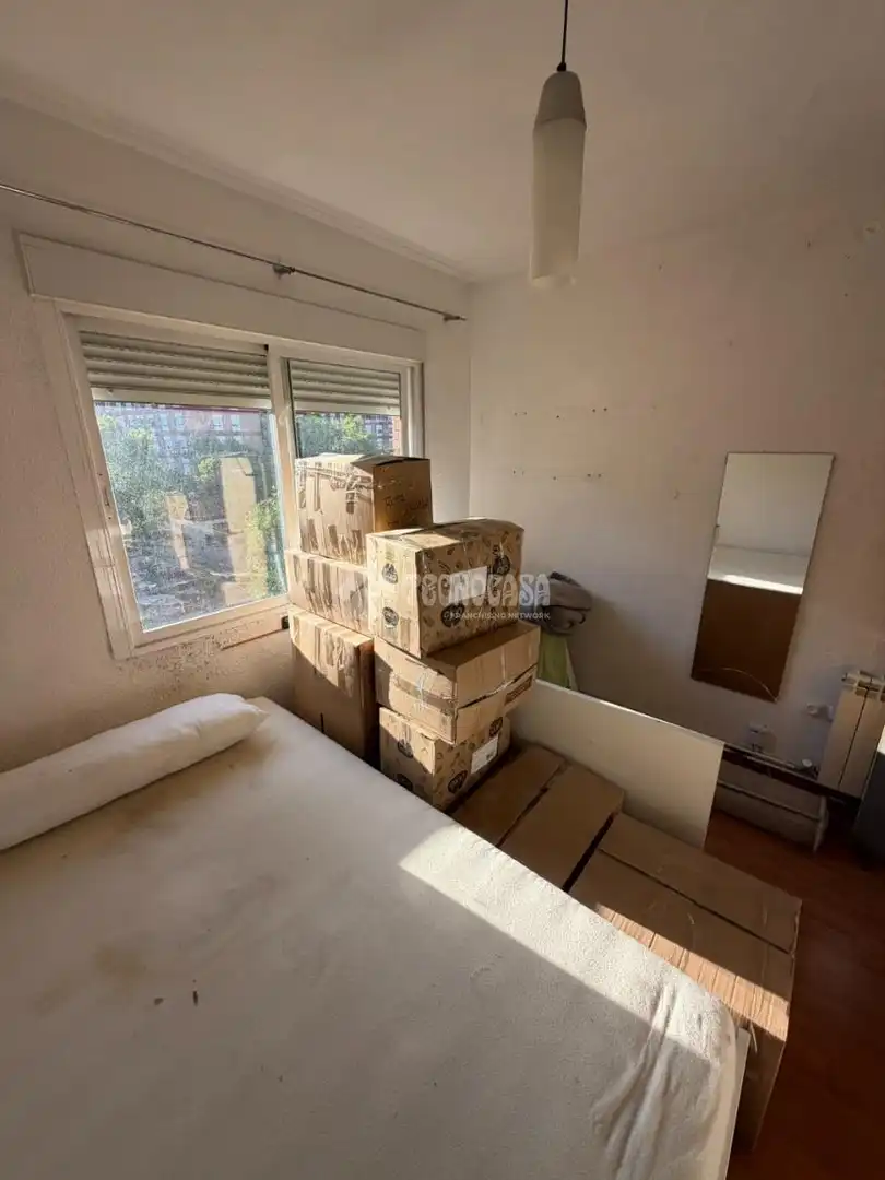 Bedroom of Flat for sale in Madrid  with Air Conditioner, Heating and Terrace