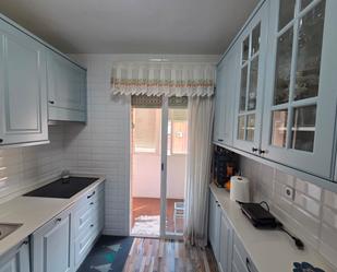 Kitchen of Flat for sale in  Madrid Capital  with Air Conditioner, Heating and Parquet flooring