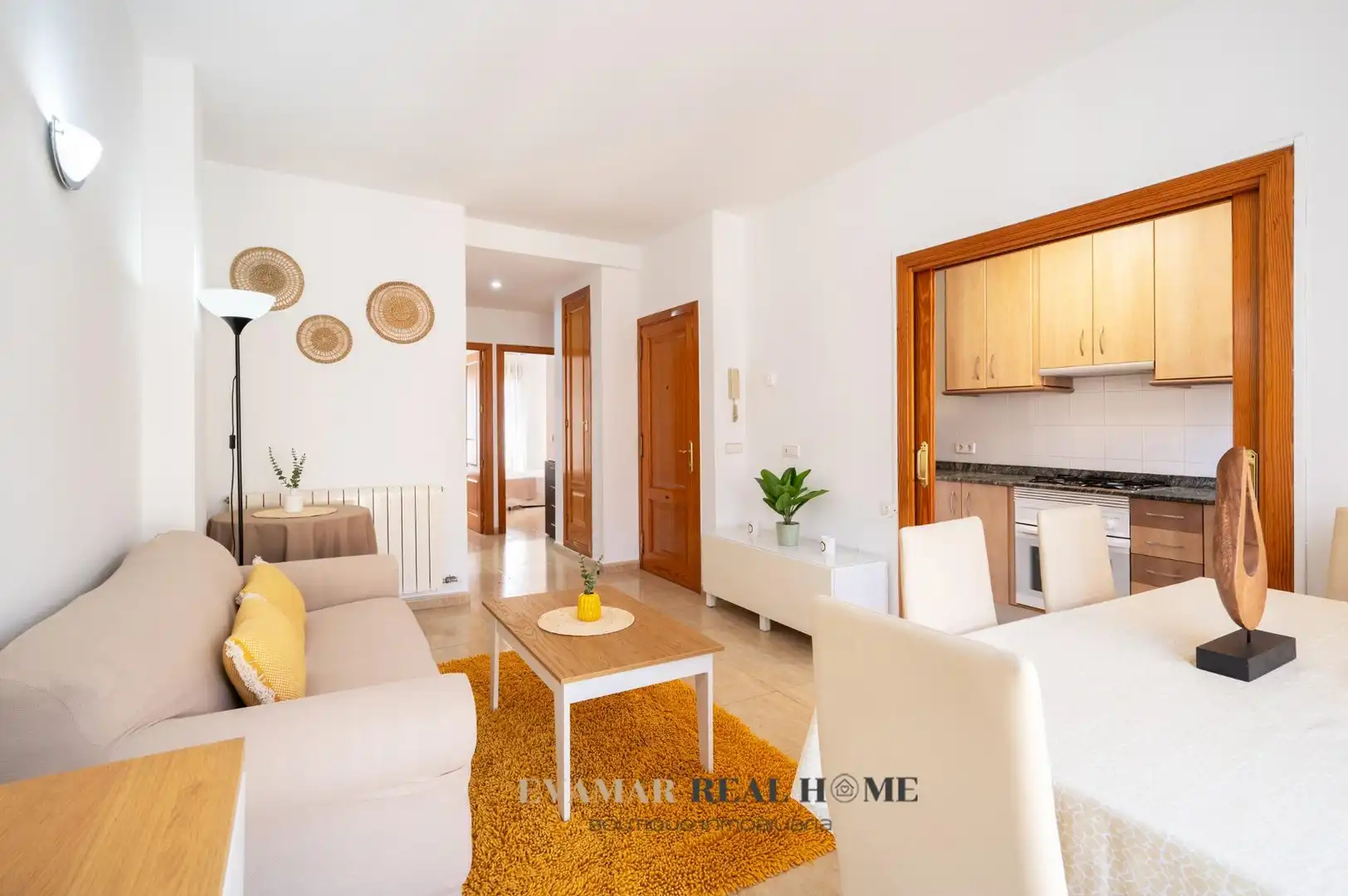 Living room of Flat for rent in  Palma de Mallorca  with Heating, Terrace and Furnished