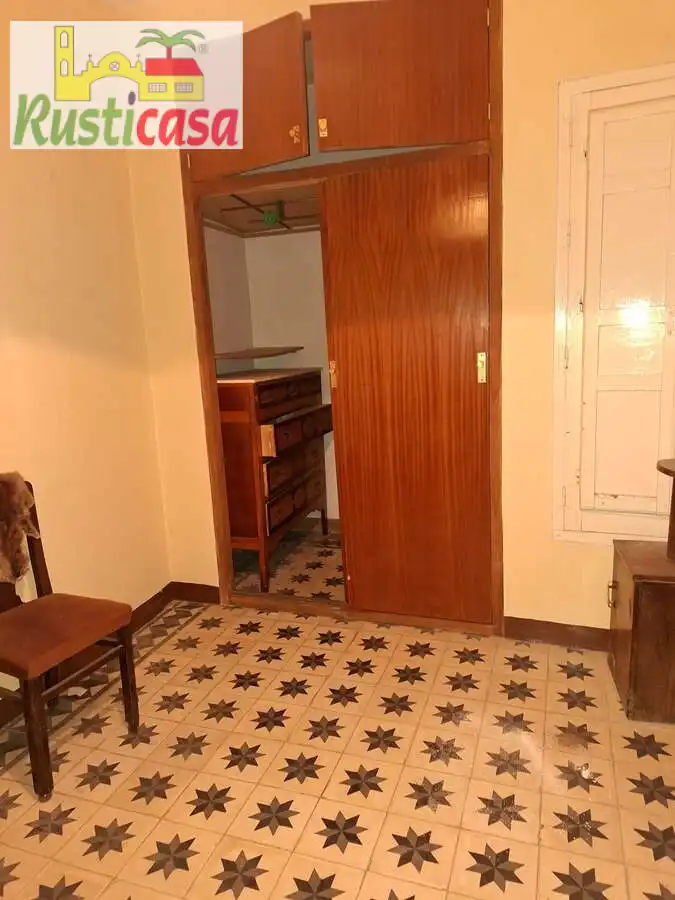 Casa o xalet en venda en Linares amb Terrassa, Moblat i Balcó