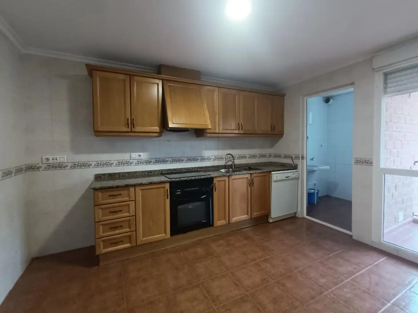 Cocina de Casa adosada en venta en Petrer con Jardín privado, Terraza y Balcón