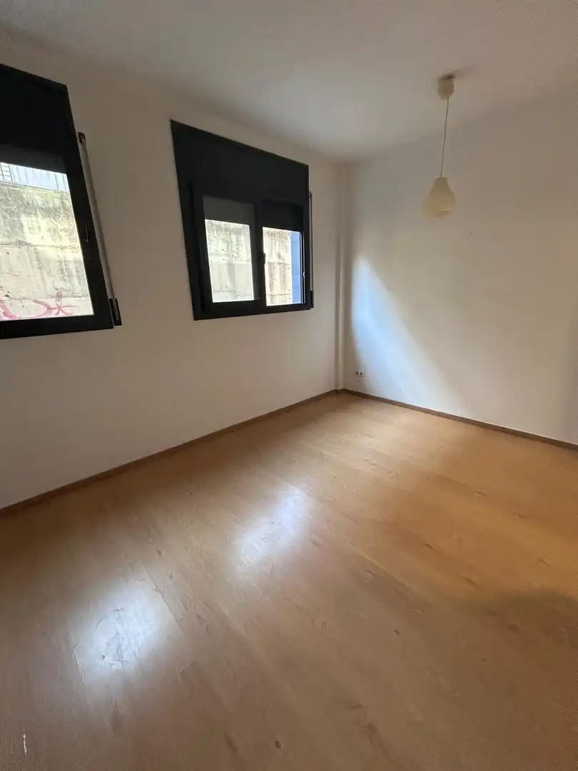 Dormitori de Planta baixa en venda en Terrassa amb Aire condicionat, Calefacció i Parquet