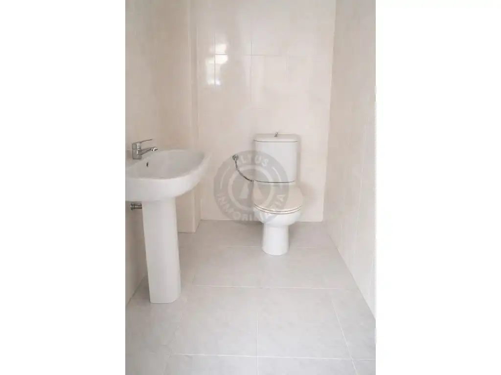 Local comercial en venta en Calle Medico Sorapan, imagen 16