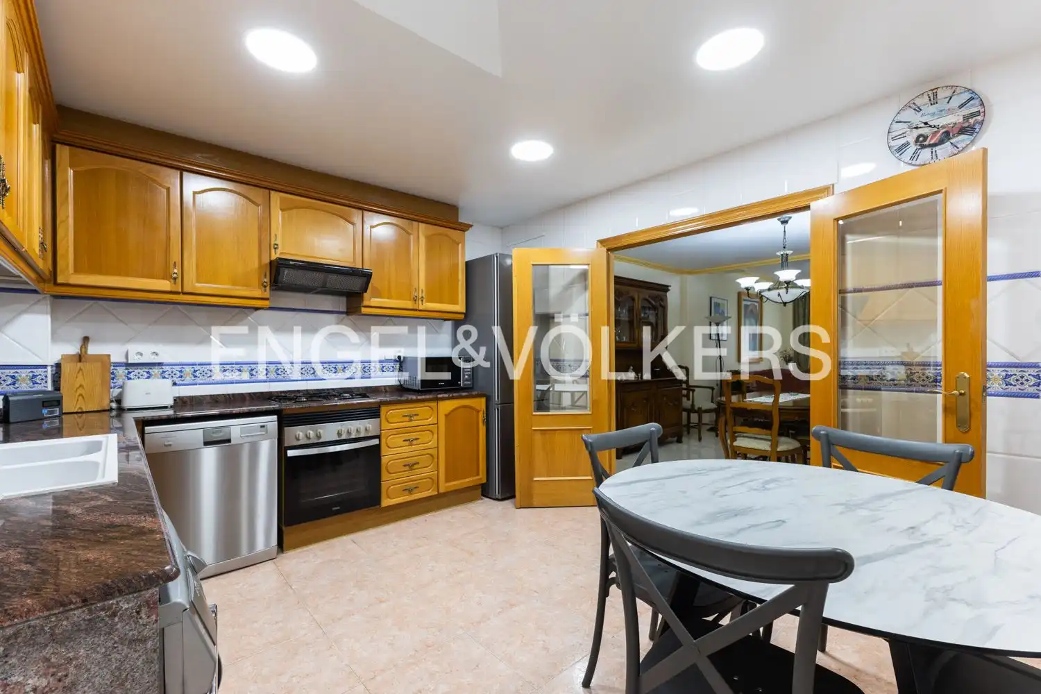Kitchen of Houses for rent in Valencia  with Air Conditioner, Heating and Terrace