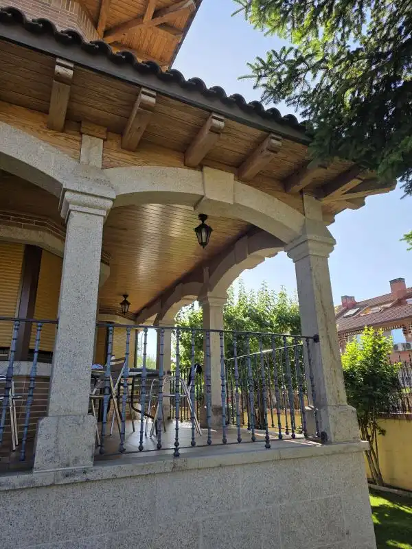 Terraza de Casa o chalet en venta en Alcalá de Henares con Aire acondicionado, Calefacción y Jardín privado