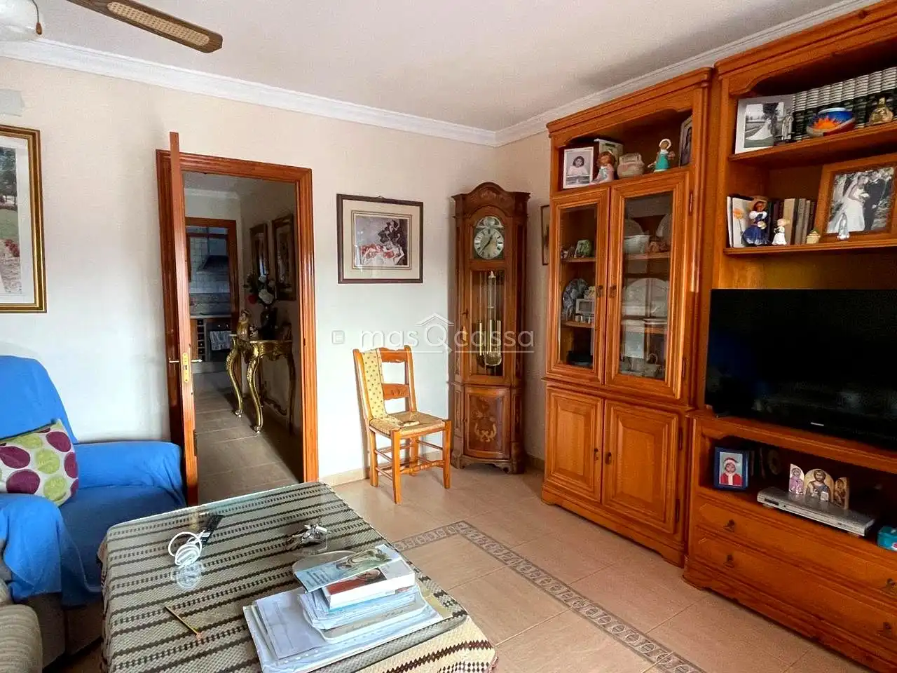 Living room of Flat for sale in La Línea de la Concepción  with Air Conditioner