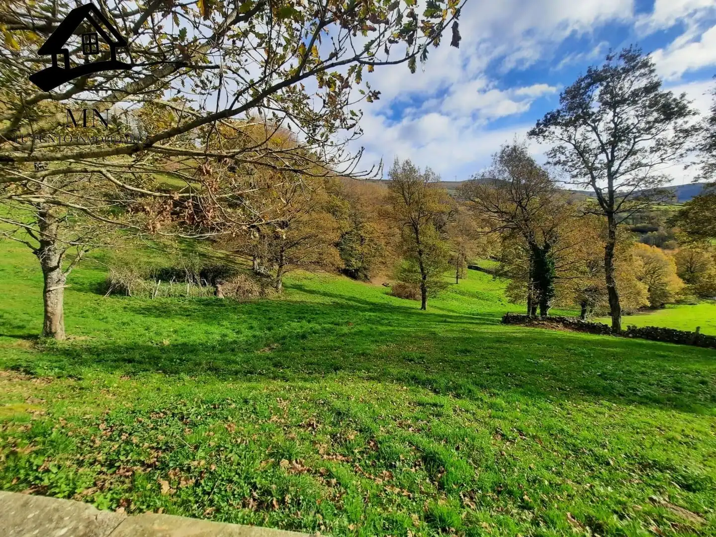 Finca rústica en venda a Luena