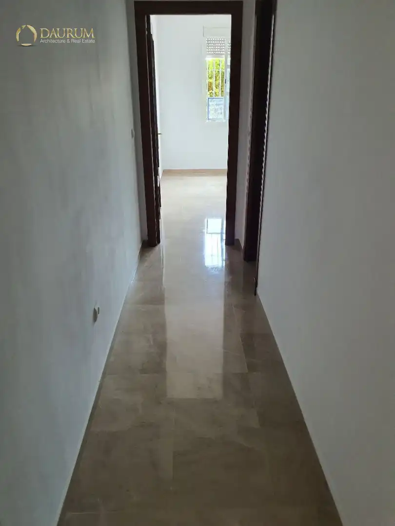 Wohnung zum Verkauf in Mairena del Aljarafe mit Klimaanlage, Heizung und Abstellraum
