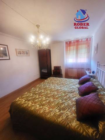 Piso en Venta en Encinas de Abajo