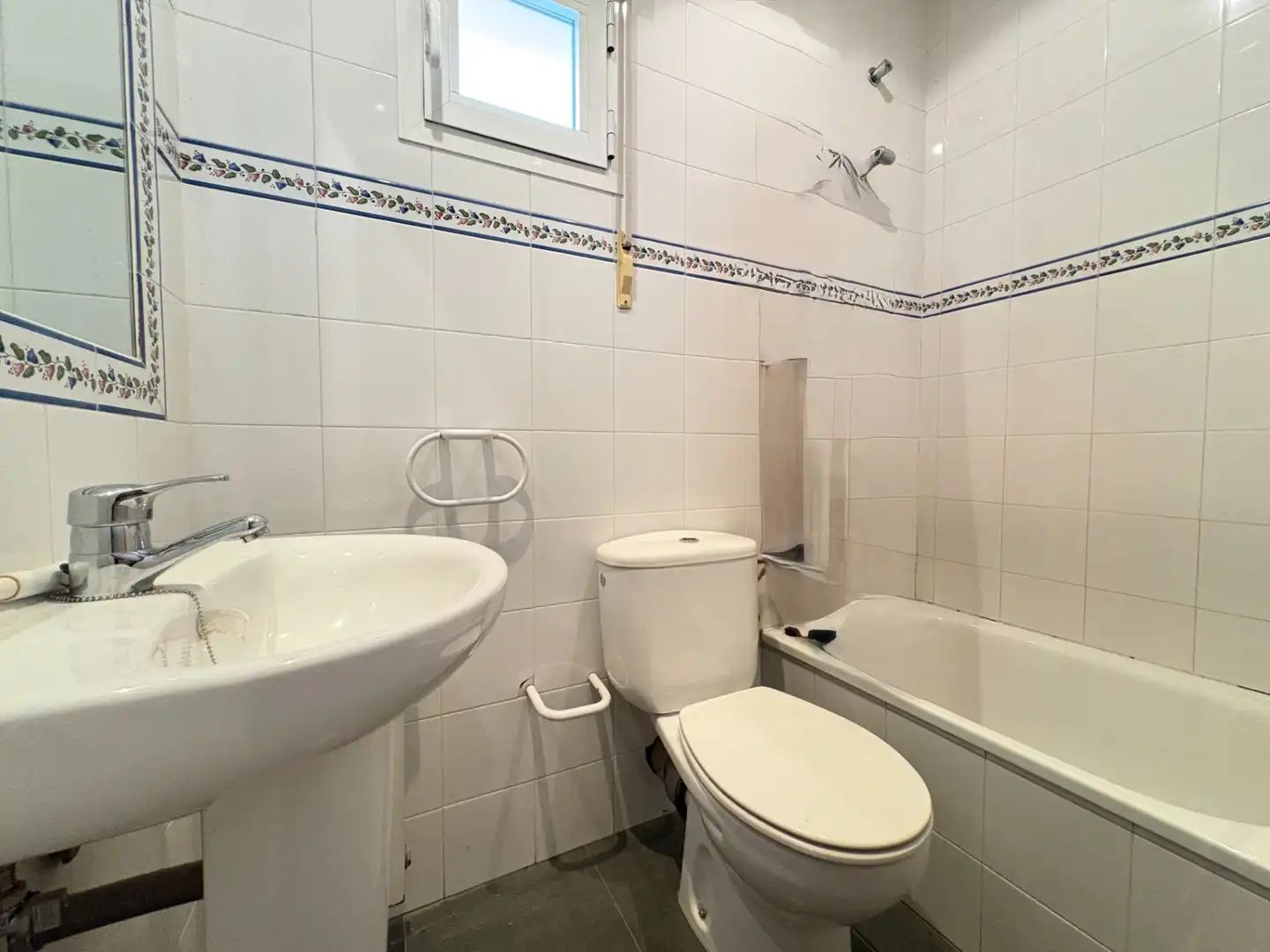 Badezimmer von Wohnung zum Verkauf in Badajoz mit Klimaanlage, Heizung und Terrasse