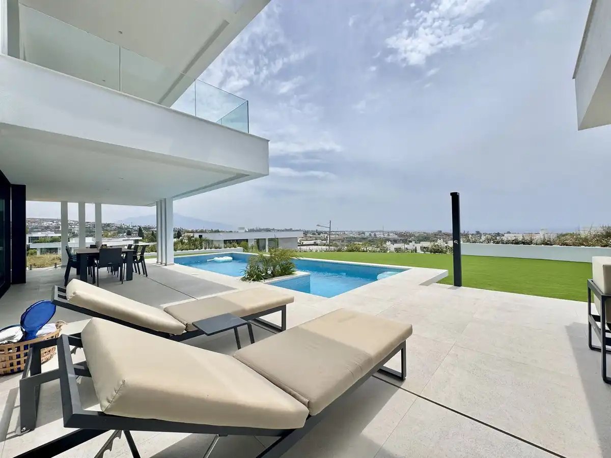 Casa con piscina en venta en Estepona - Estepona,Cancelada,Calle Arminio, imagen 13