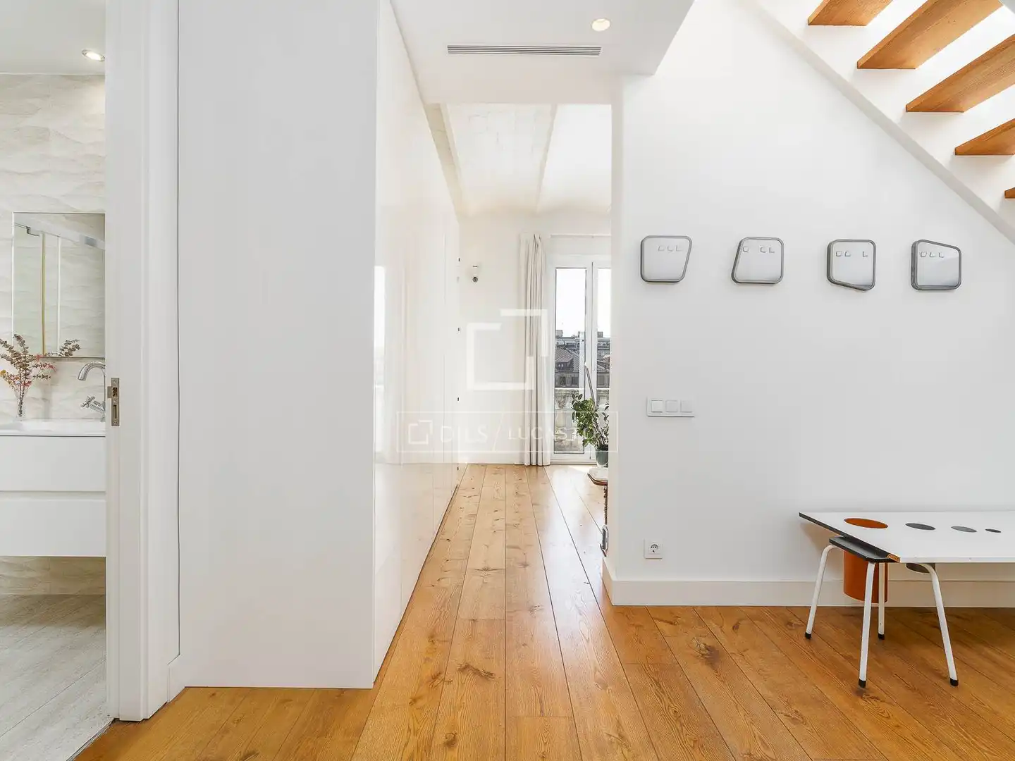 Ático en venta en Barcelona con Aire acondicionado, Calefacción y Terraza