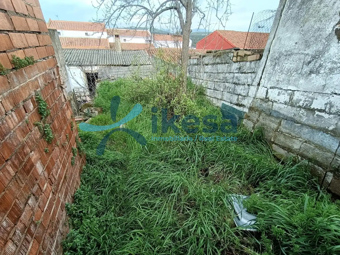 Casa adosada en venda en El Real de la Jara
