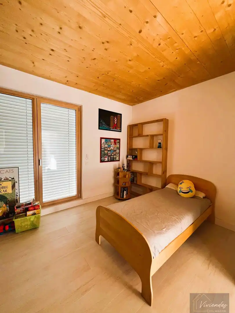 Bedroom of Houses for sale in Villanueva de la Cañada  with Heating, Terrace and Balcony