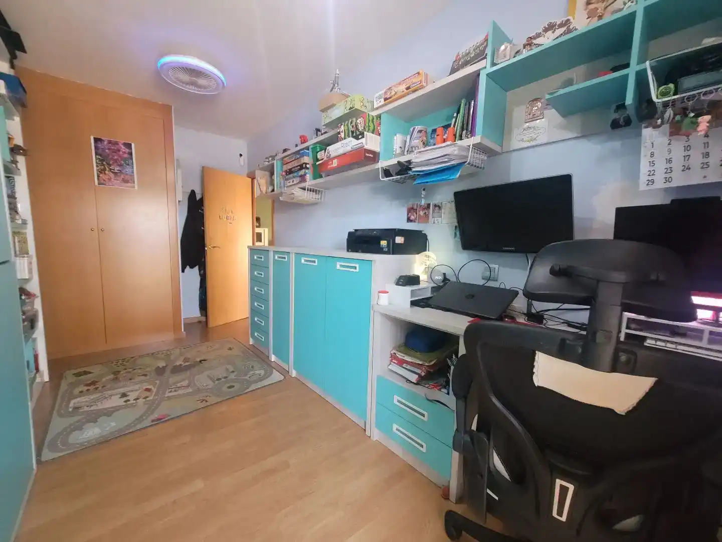 Wohnung zum Verkauf in Yeles mit Klimaanlage und Balkon