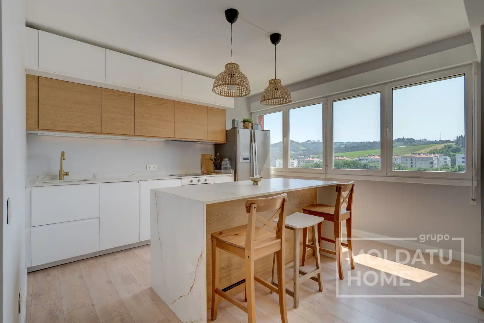 Küche von Wohnung zum Verkauf in Zumaia mit Terrasse