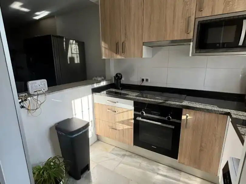 Küche von Wohnung zum Verkauf in Marbella mit Klimaanlage, Schwimmbad und Balkon