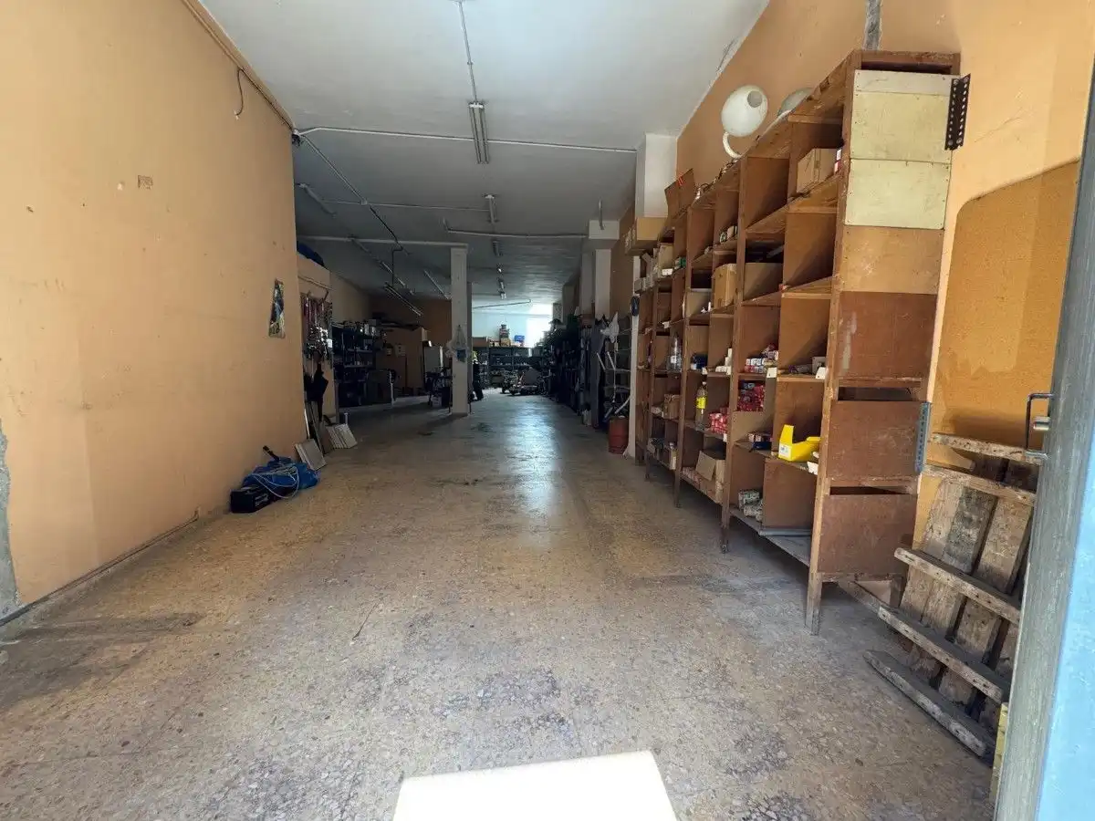 Local comercial en venta en Alberic, imagen 2
