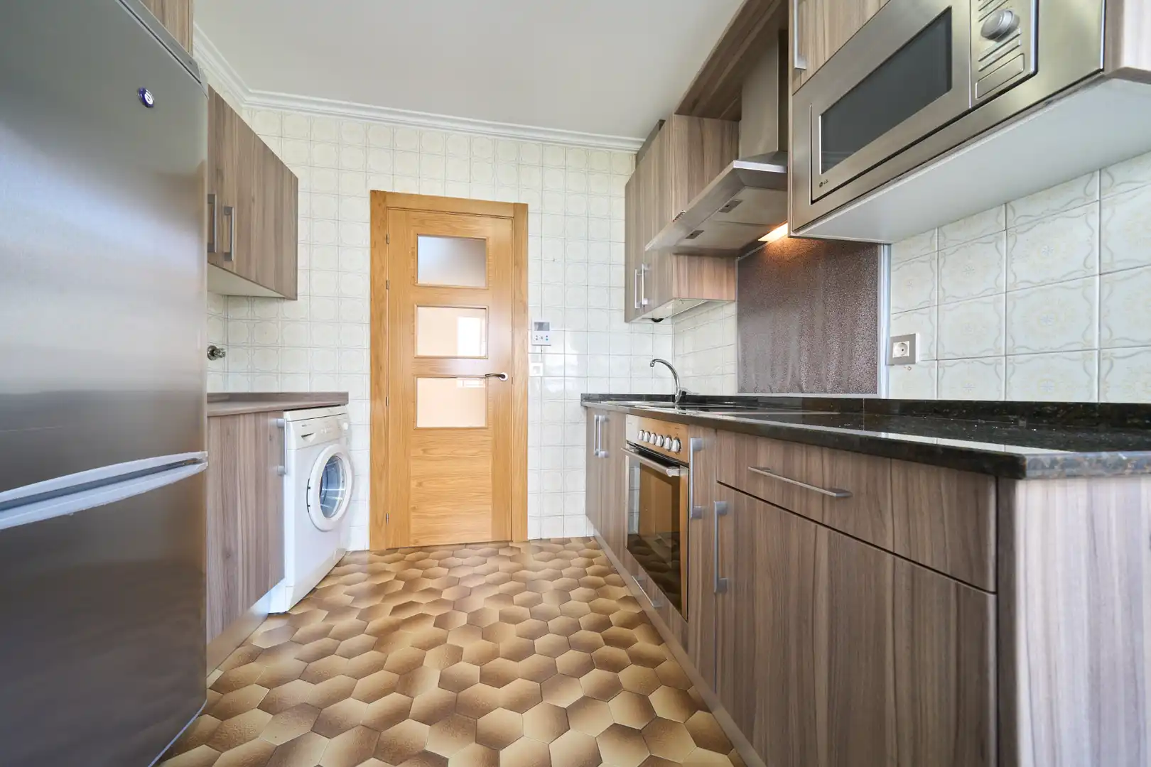 Kitchen of Flat for sale in Vitoria - Gasteiz  with Terrace, Storage room and Furnished