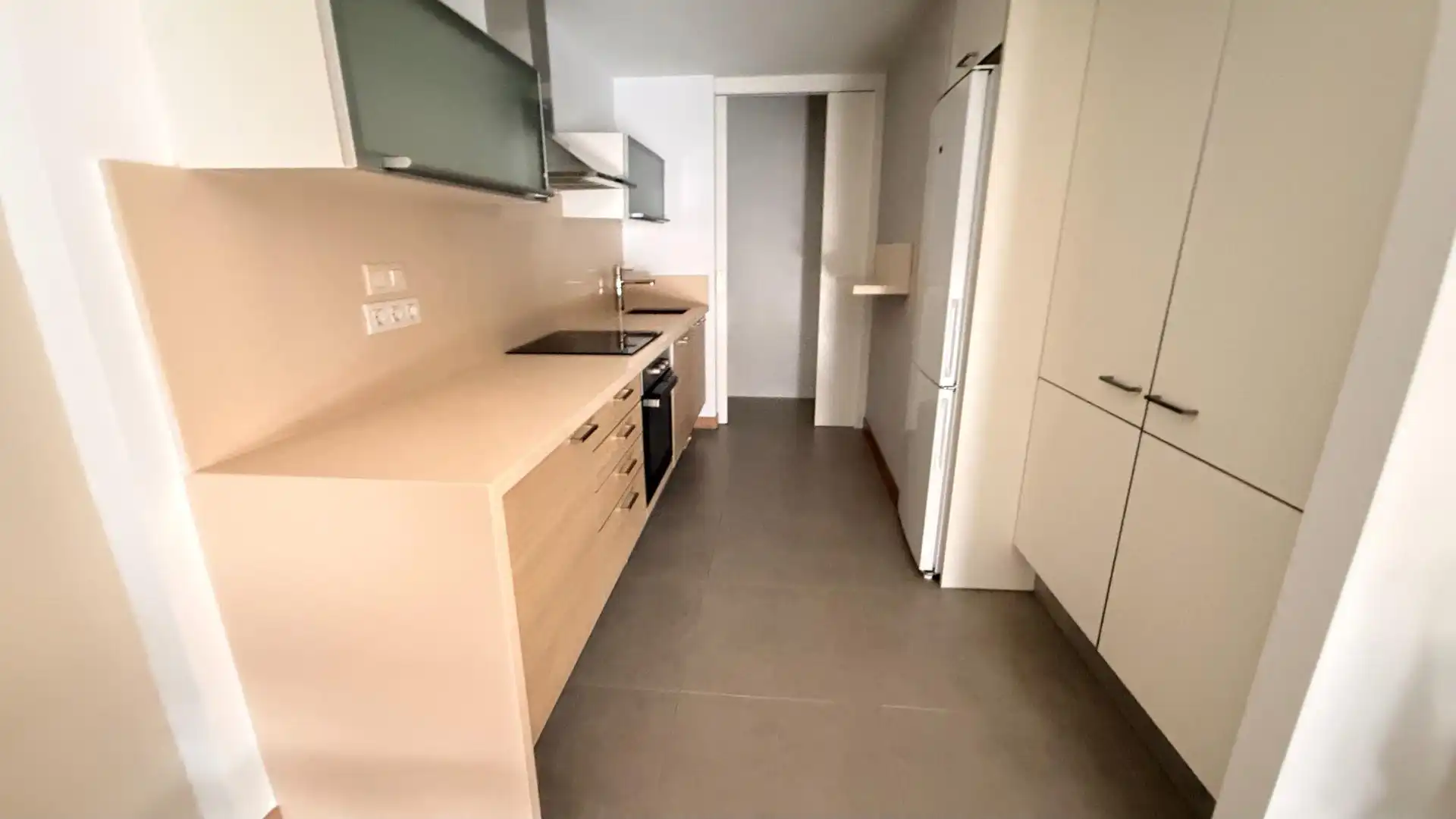Cocina de Apartamento en venta en Elche / Elx con Aire acondicionado, Jardín privado y Terraza