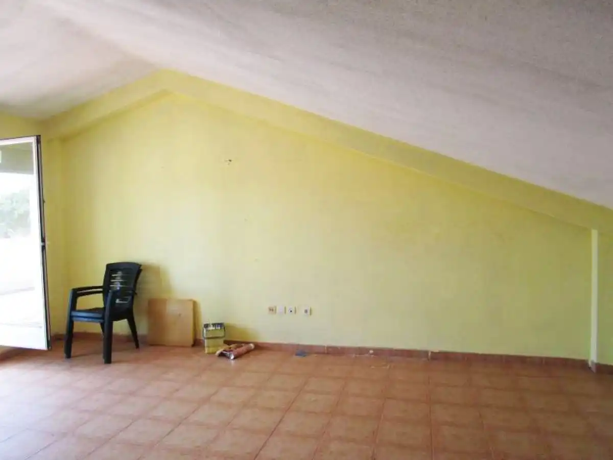 Casa adosada en venta en Pelabravo con Calefacción, Terraza y Piscina comunitaria