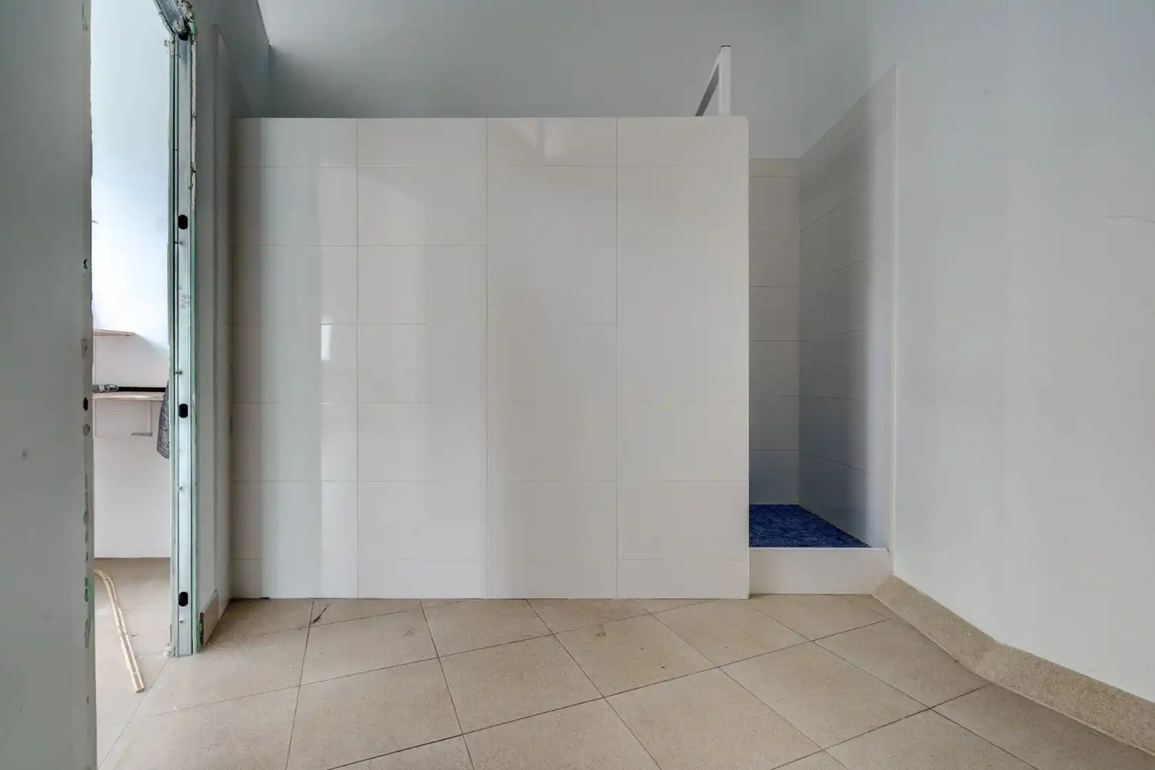 Bathroom of Commercial properties for rent in Irun 