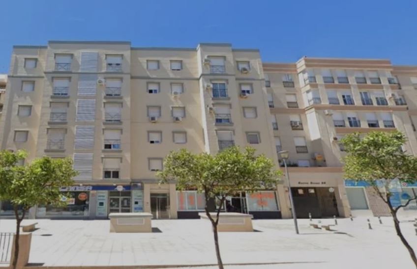 Vista exterior de Piso en venta en Algeciras
