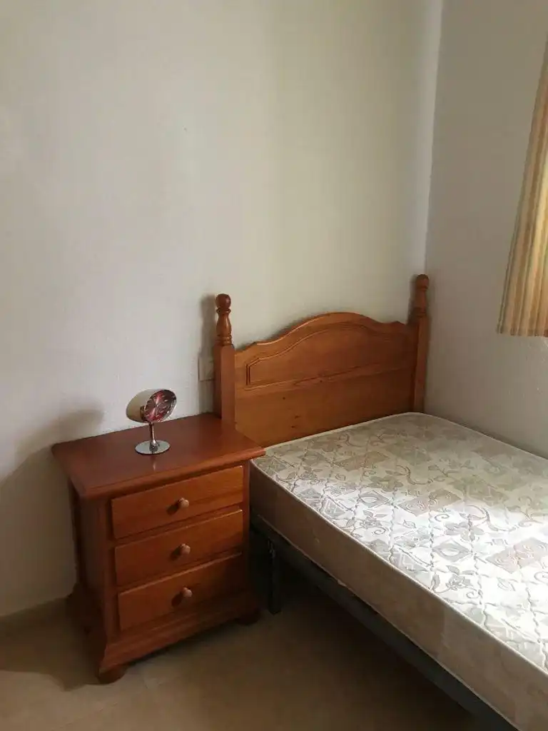 Habitación de Piso en venta en Chiclana de la Frontera con Amueblado