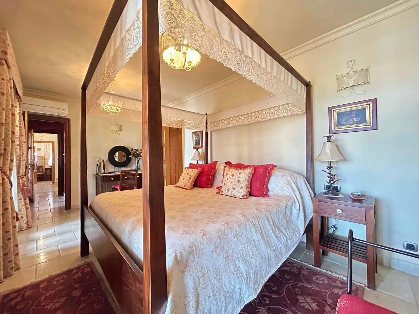 Habitación de Casa o chalet en venta en Cuevas del Almanzora con Aire acondicionado, Calefacción y Jardín privado