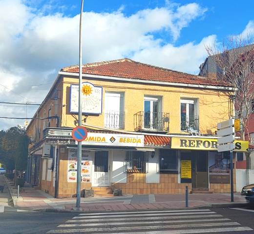 Local comercial en Venta en Villalba Estación