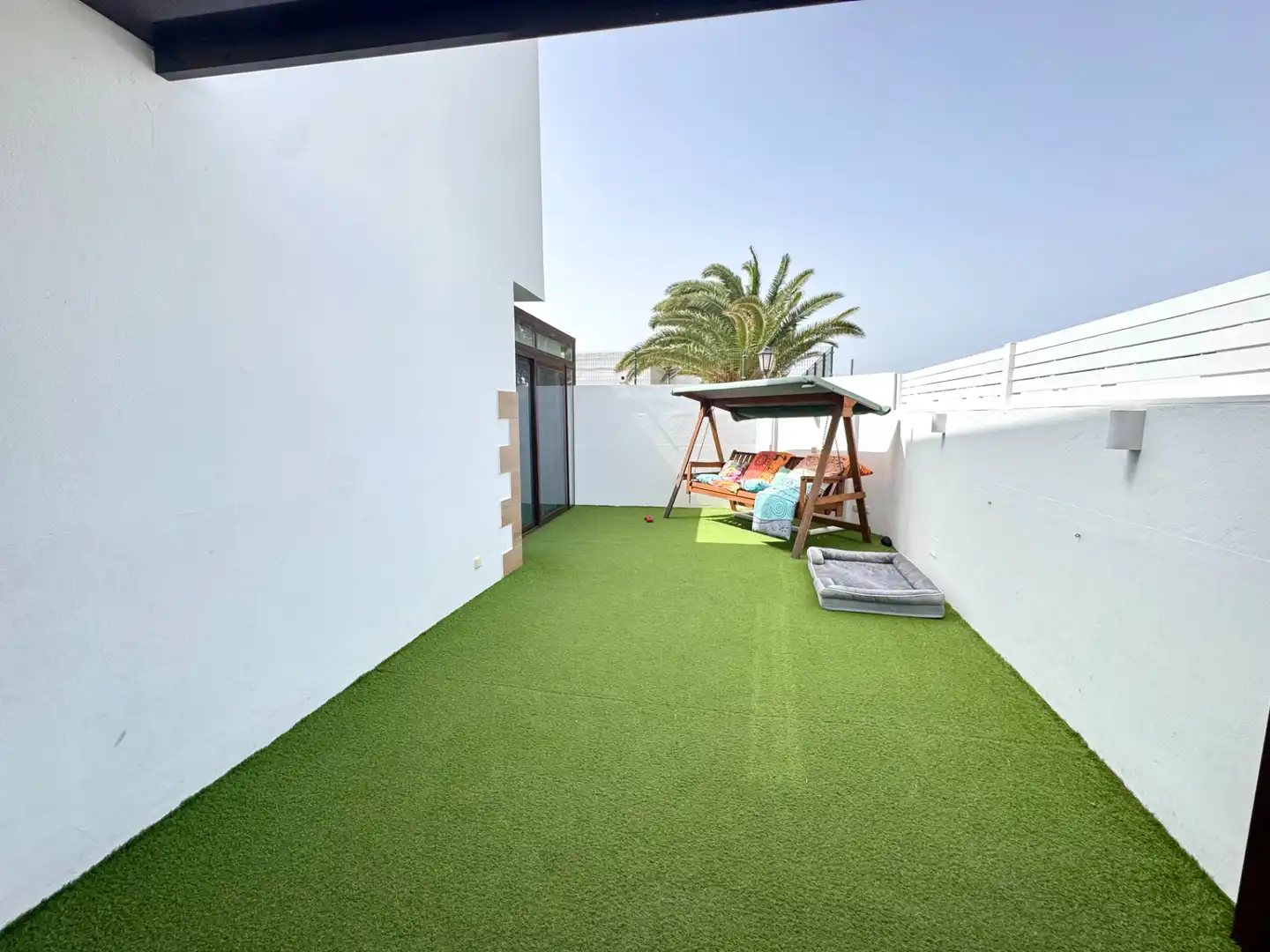 Terrassa de Casa adosada en venda en San Bartolomé amb Jardí privat, Terrassa i Piscina comunitària