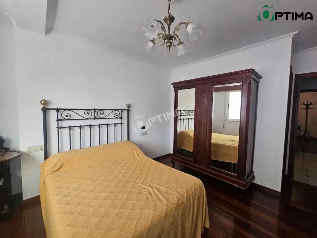 Bedroom of Flat for sale in Noia