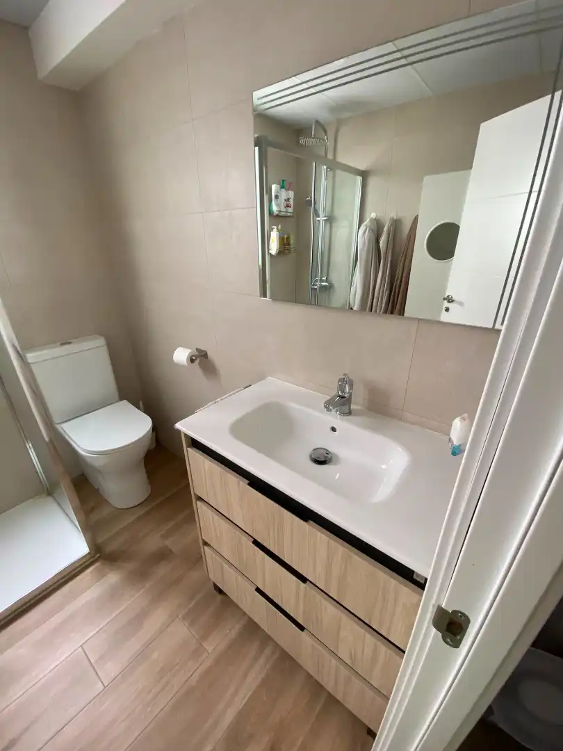 Baño de Piso en venta en Castellón de la Plana / Castelló de la Plana con Aire acondicionado, Trastero y Balcón