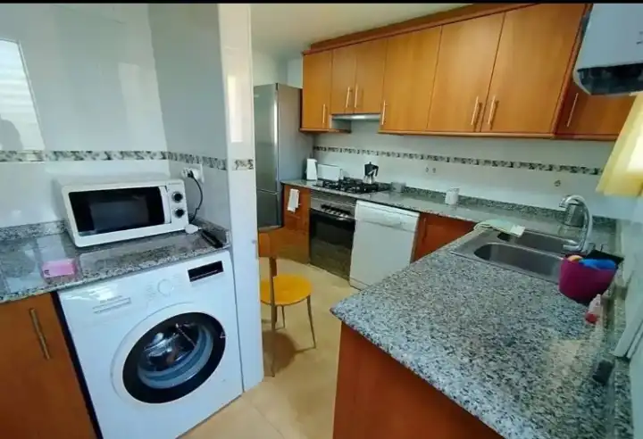 Flat with lift to rent in Carrer de l'Explorador Andrés 27, imagen 3