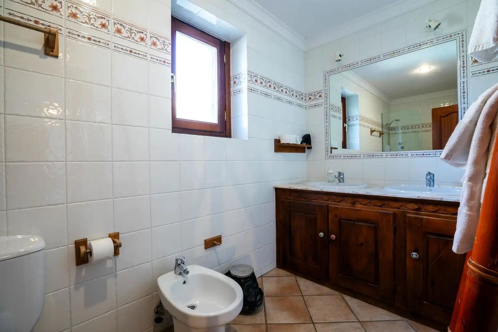 Bany de Casa o xalet en venda en Boltaña amb Calefacció, Terrassa i Moblat