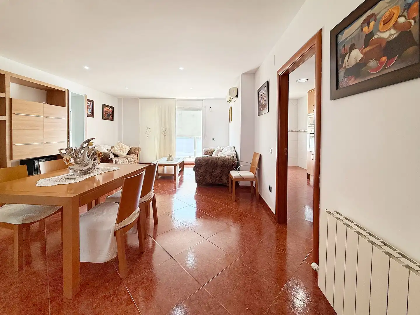 Sala d'estar de Casa adosada en venda en Sant Pere de Ribes amb Aire condicionat, Calefacció i Jardí privat