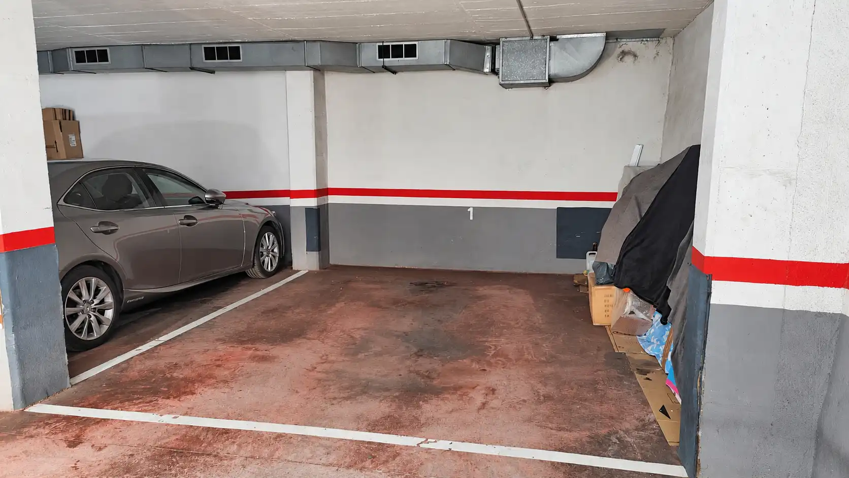 Aparcament de Dúplex en venda en Horta - Guinardó