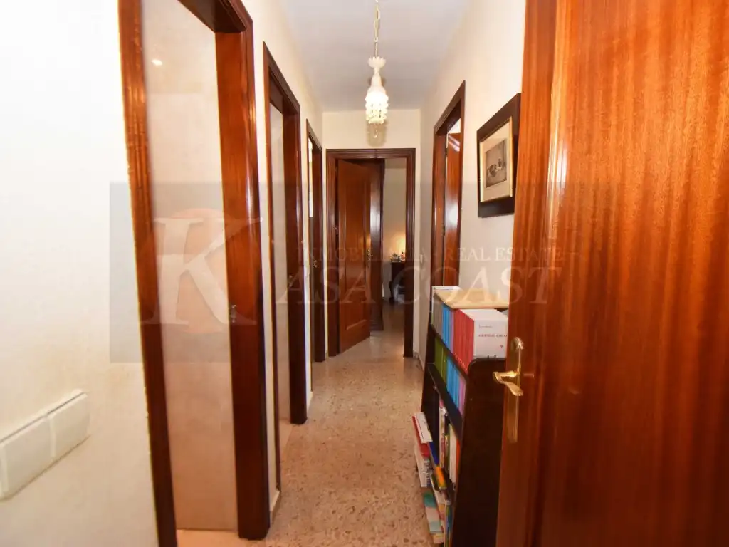 Flat for sale in Fuengirola  with Air Conditioner, Private garden and Terrace