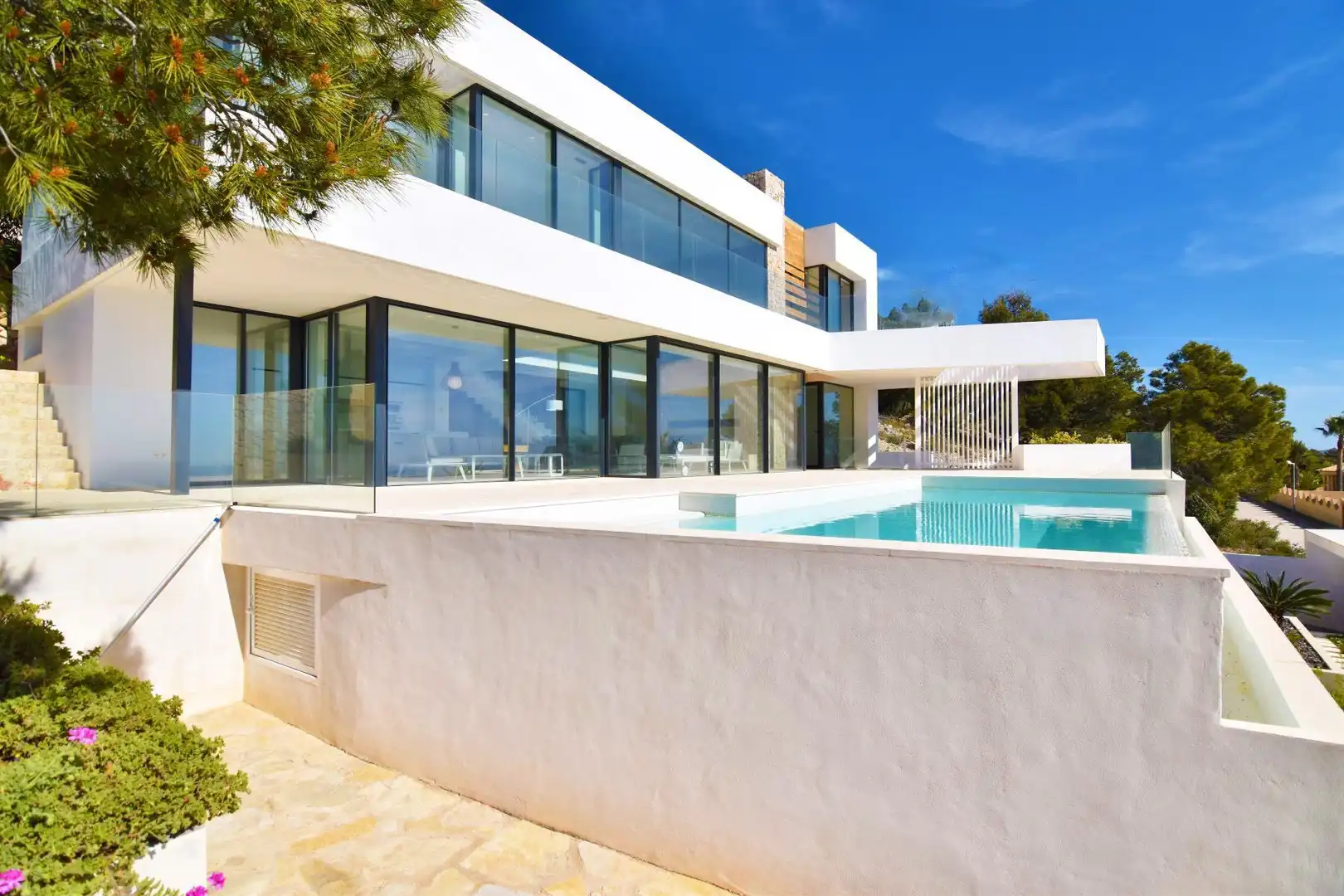 Casa con piscina en venta en Cometa, imagen 2