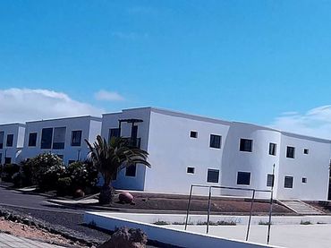 Ground floor for sale in Avenida Faro Pechiguera 15