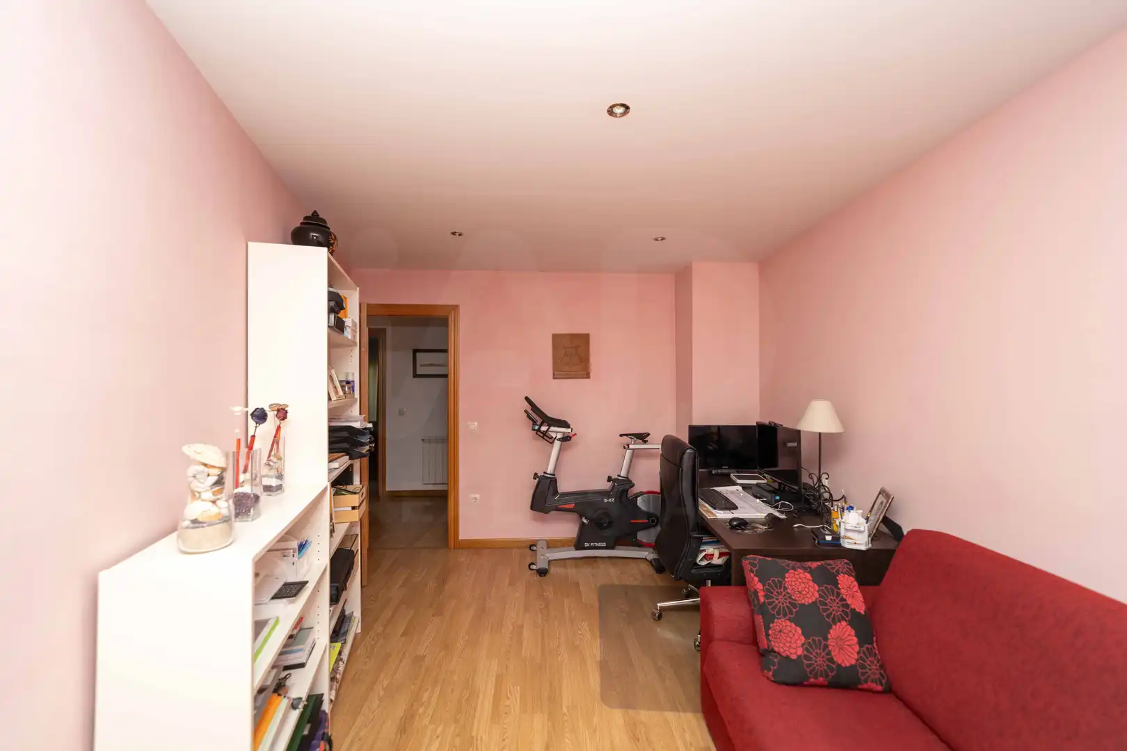 Casa o chalet en venta en León Capital  con Calefacción y Terraza