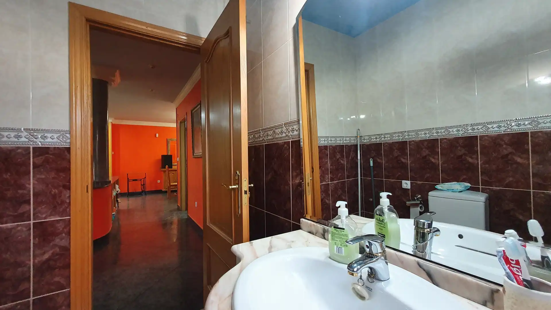 Baño de Casa o chalet en venta en Vega de Espinareda con Calefacción, Jardín privado y Terraza