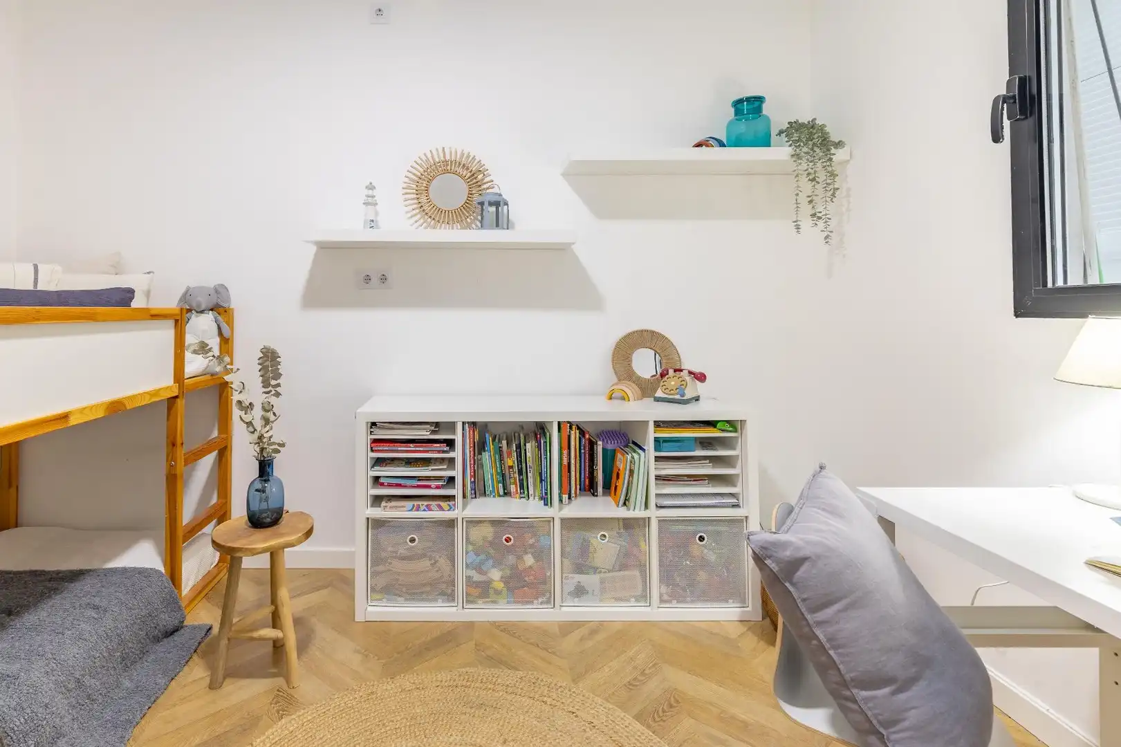 Living room of Flat for sale in Valencia  with Air Conditioner, Heating and Storage room