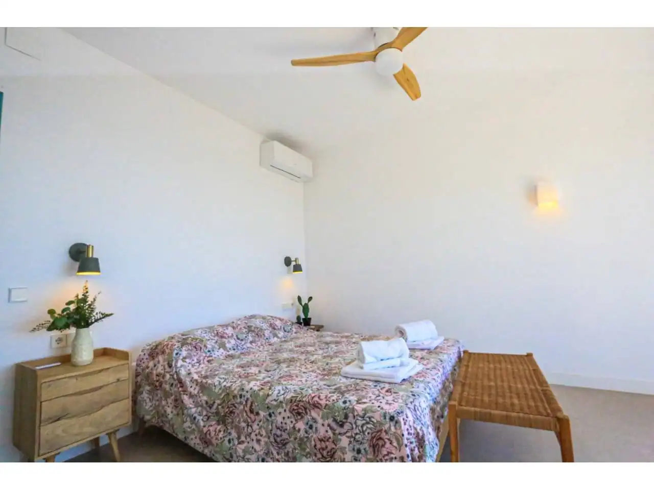 Bedroom of Houses for sale in Salou  with Air Conditioner, Heating and Private garden