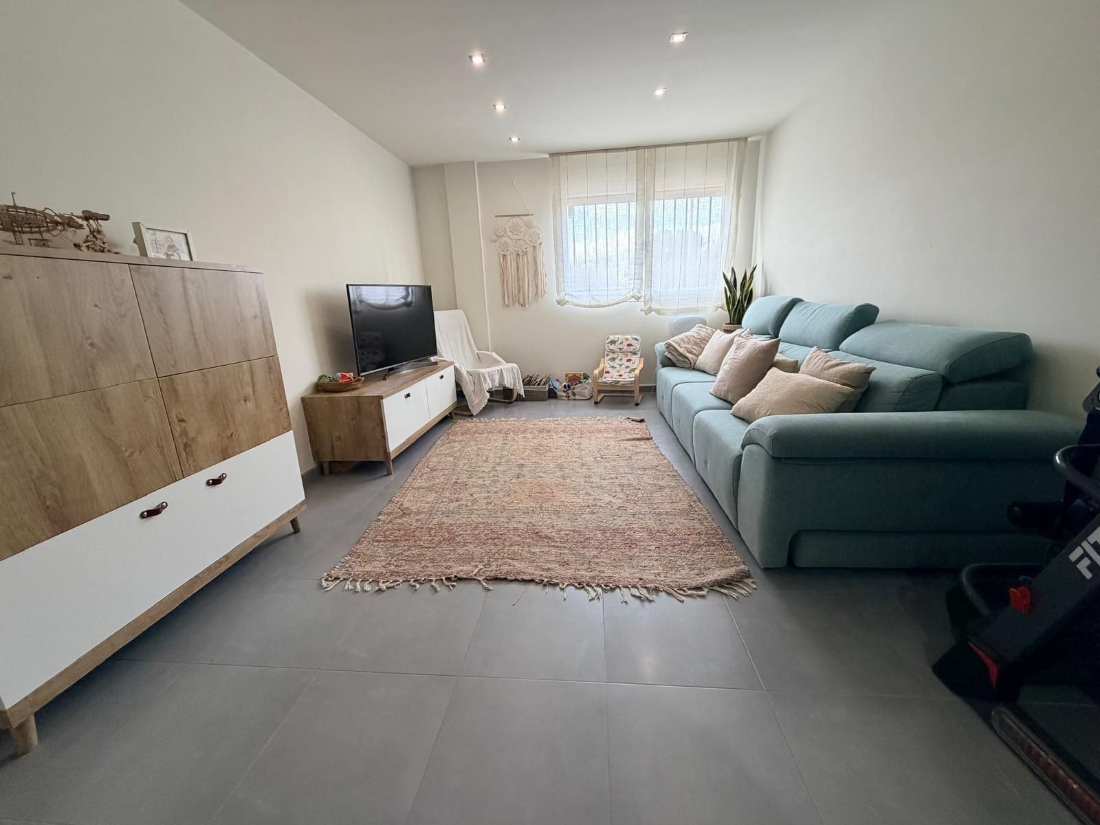 Living room of Flat for sale in Benissoda  with Air Conditioner and Storage room