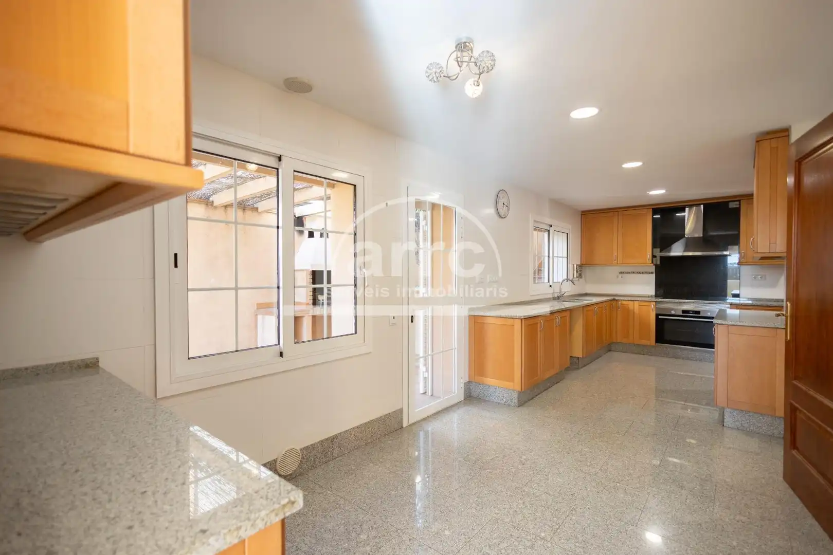Cocina de Casa o chalet en venta en Vilassar de Dalt con Aire acondicionado, Jardín privado y Terraza